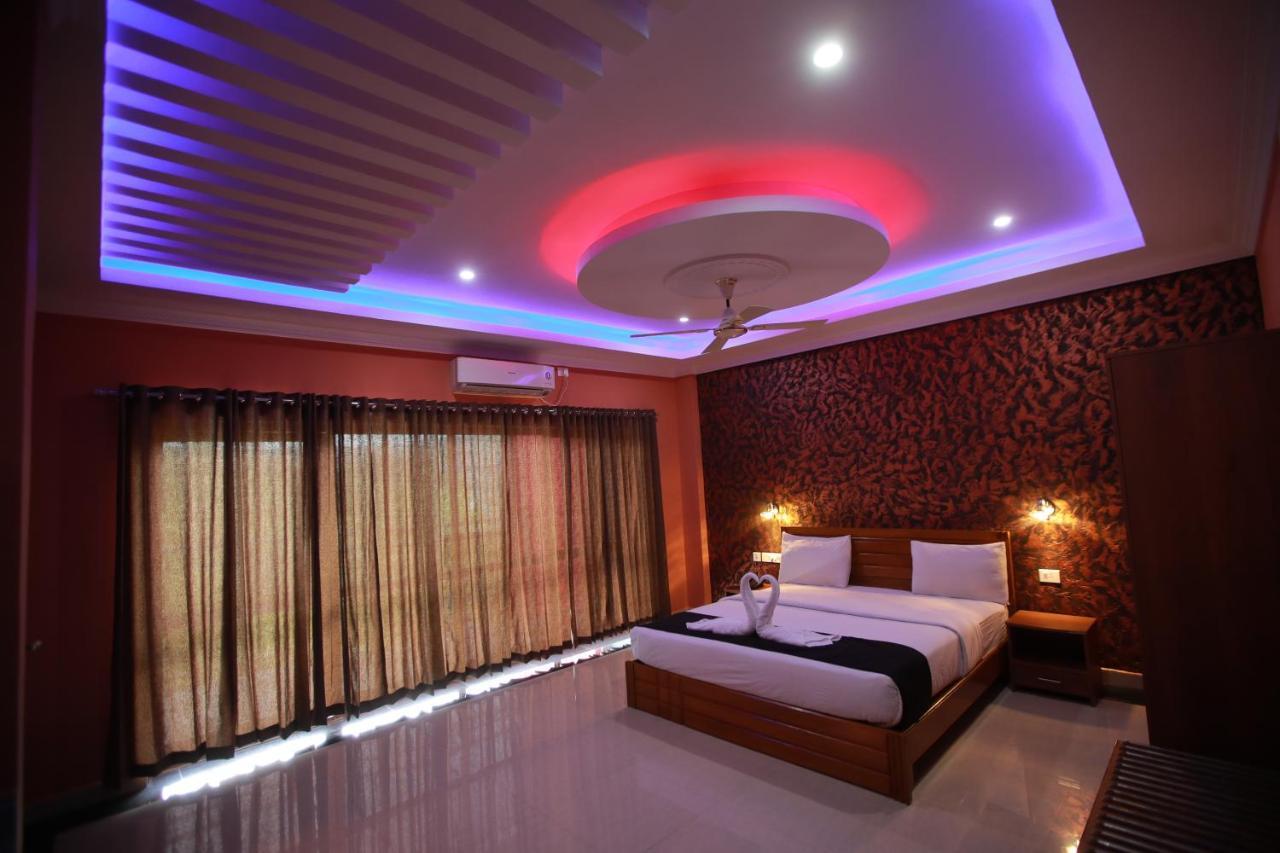 Tranquil Greens Ramakkalmedu Exterior photo
